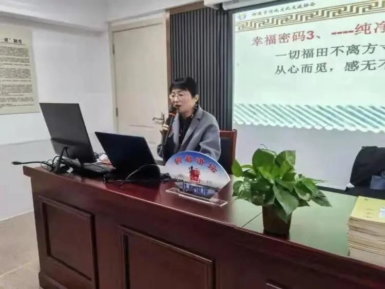 https://osscdn.retalltech.com/tldst/2021/12/02/1638447463_99060656.jpg?x-oss-process=image/resize,w_750/quality,Q_95/format,jpg/interlace,1 图片